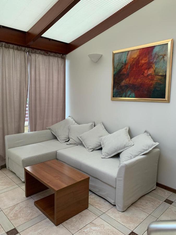 Apartamenty Superior W Rewalu Esterno foto